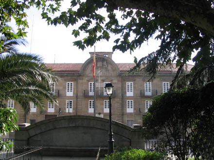 acorunaplazadelaconstitucion2_440.jpg